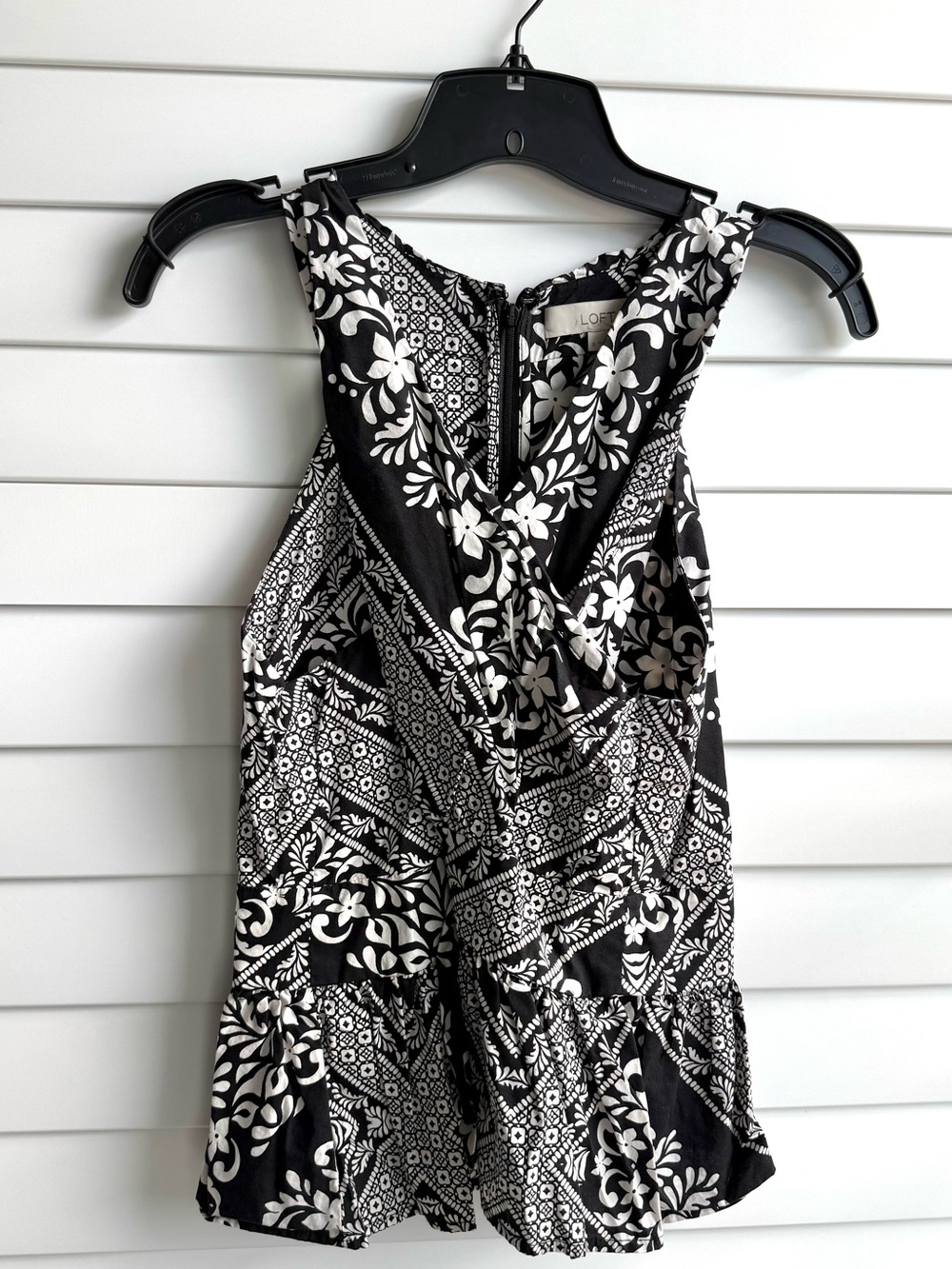 LOFT Black & White Floral-Print Sleeveless Mini Dress